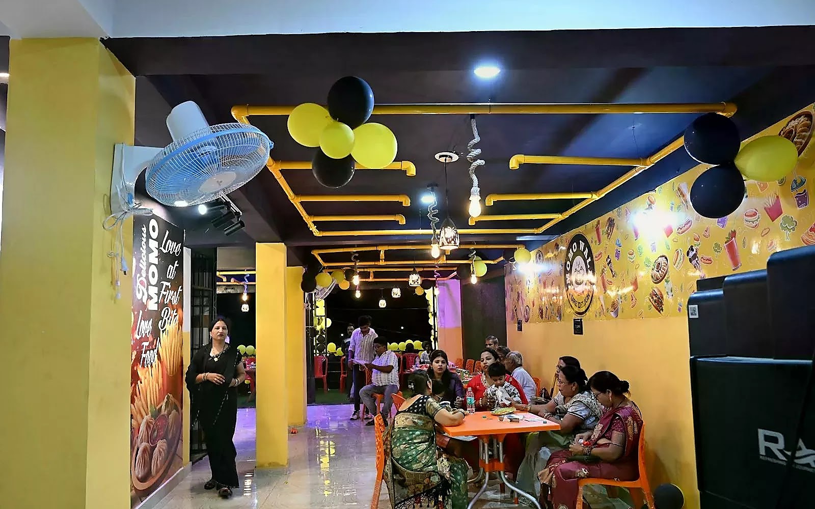 4s Family Restaurant Patna visiting card
