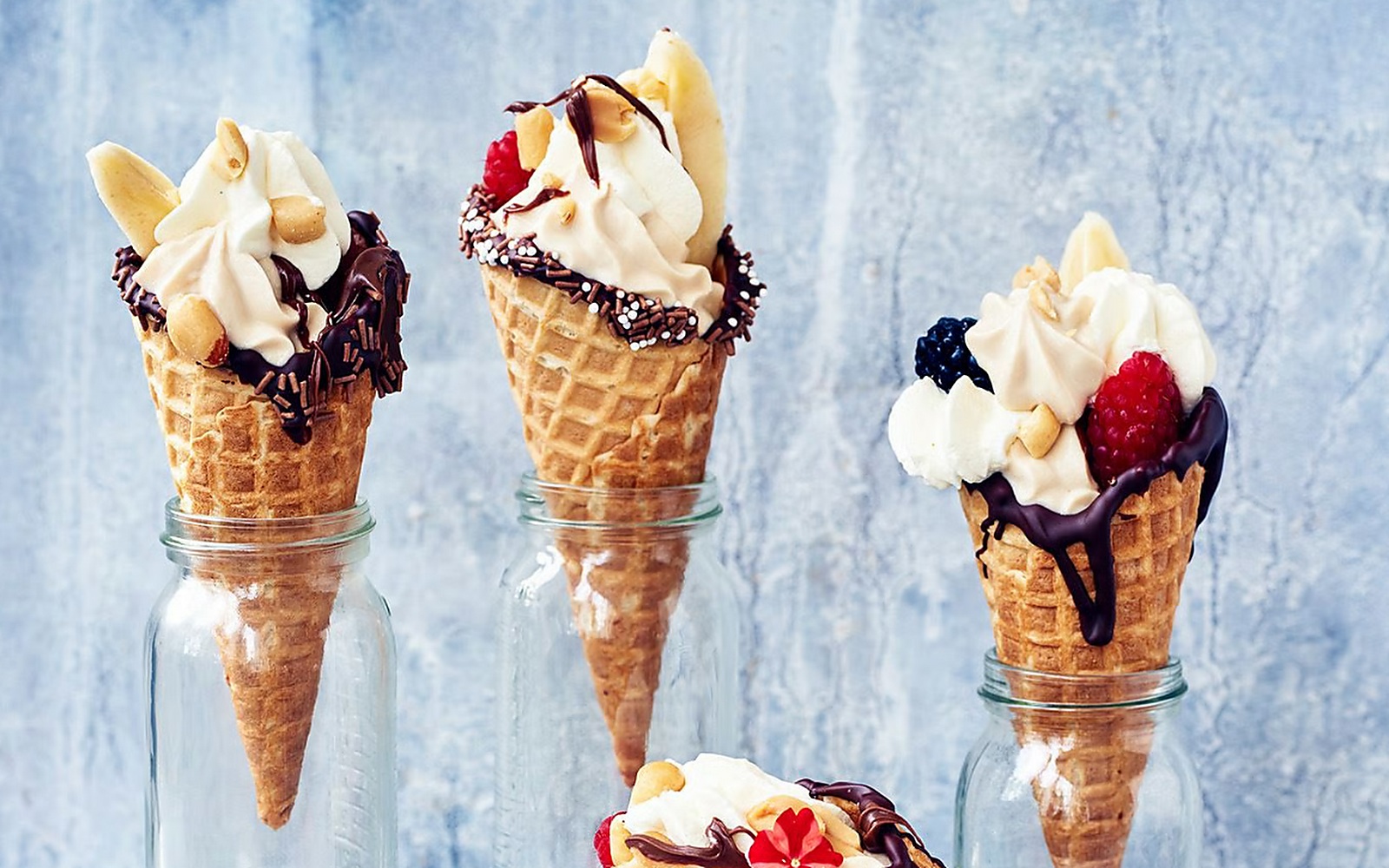 New RK Ice Cream Parlour Dabhoi visiting card
