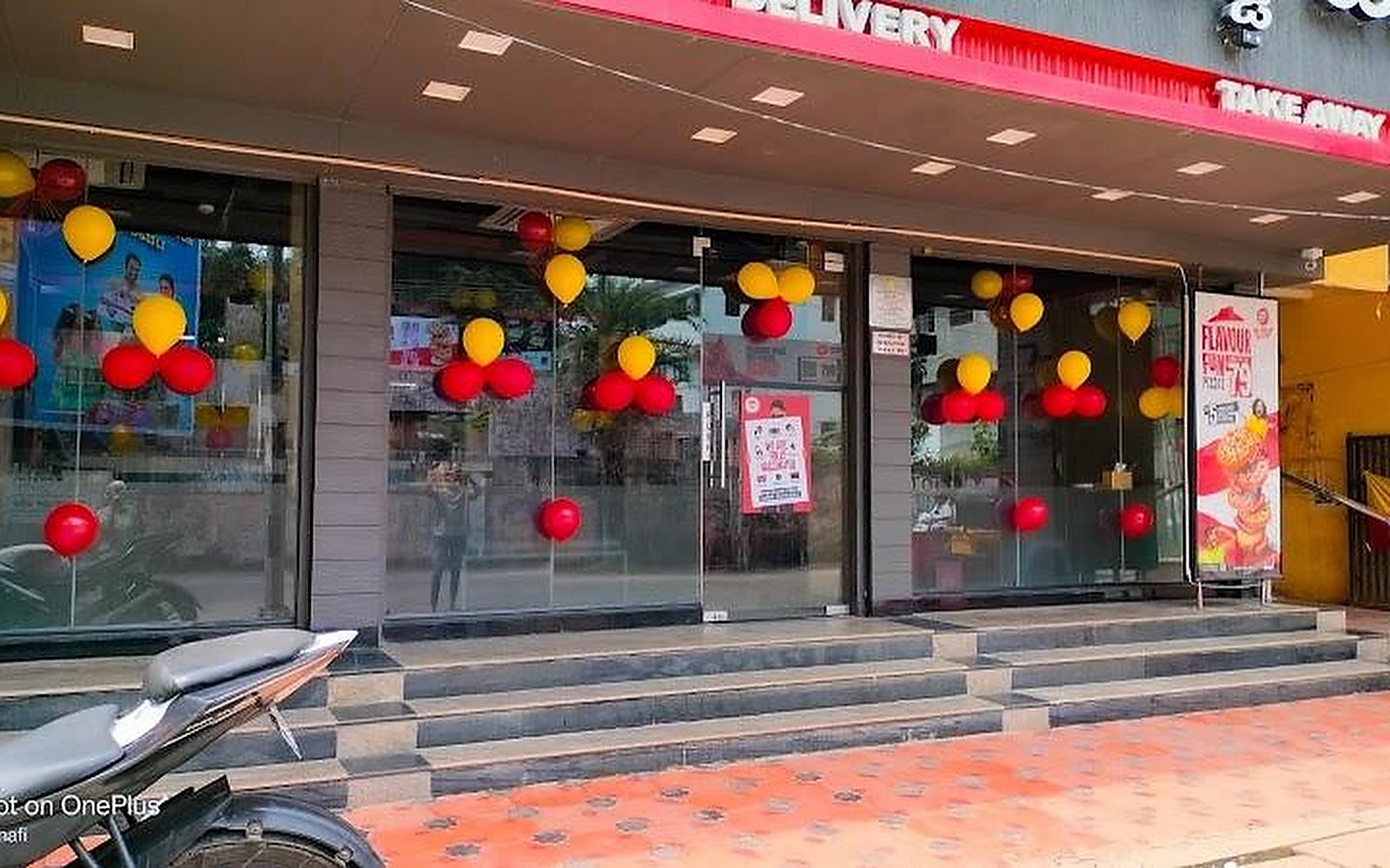 Pizza Hut | Medical College Road, Davangere visiting card
