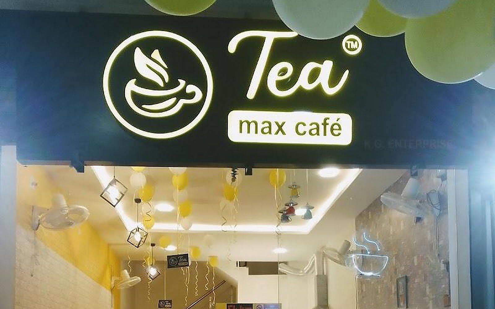 Tea Max Cafe Adipur Gandhidham visiting card