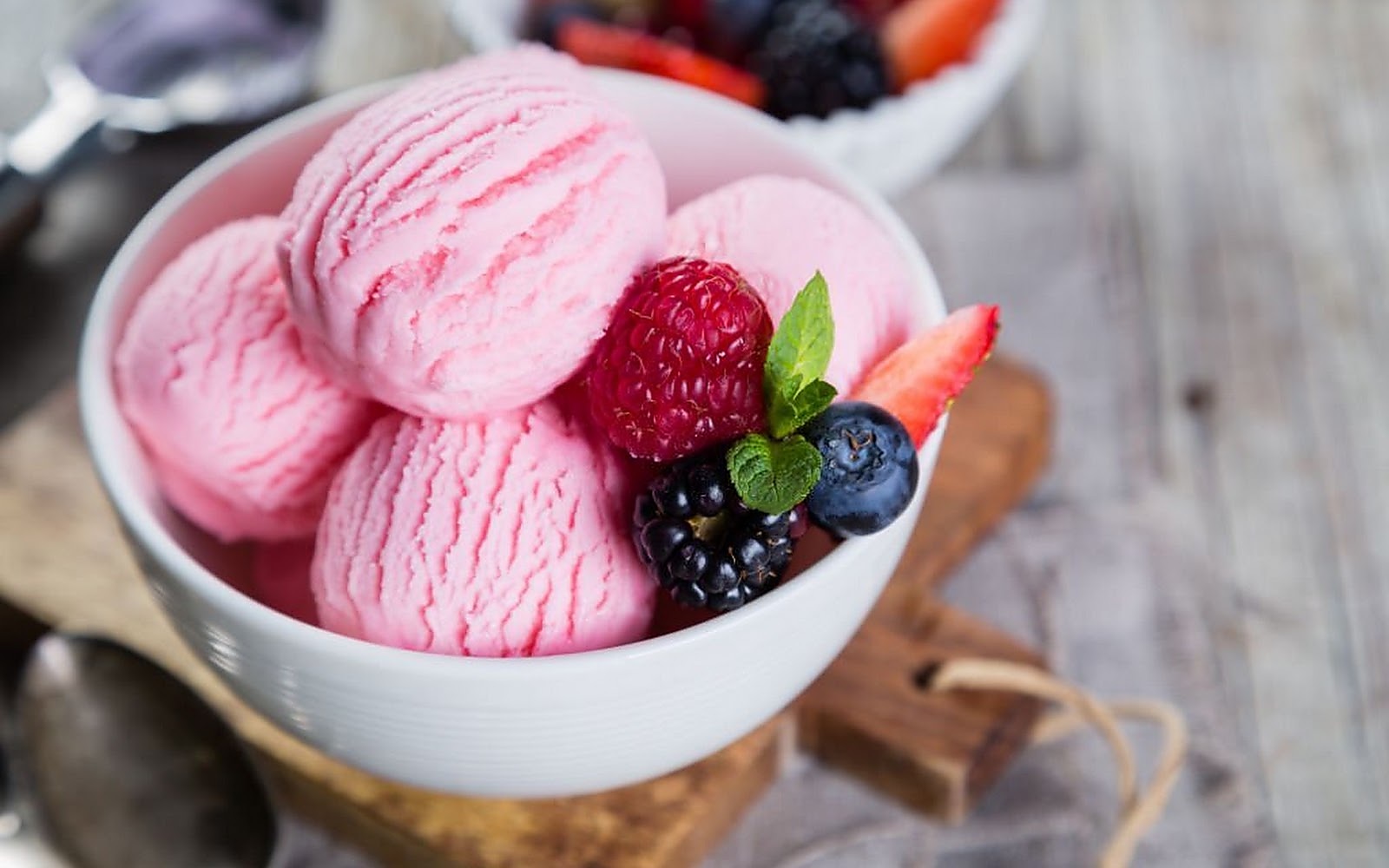 Vadilal Ice Creams Banda visiting card